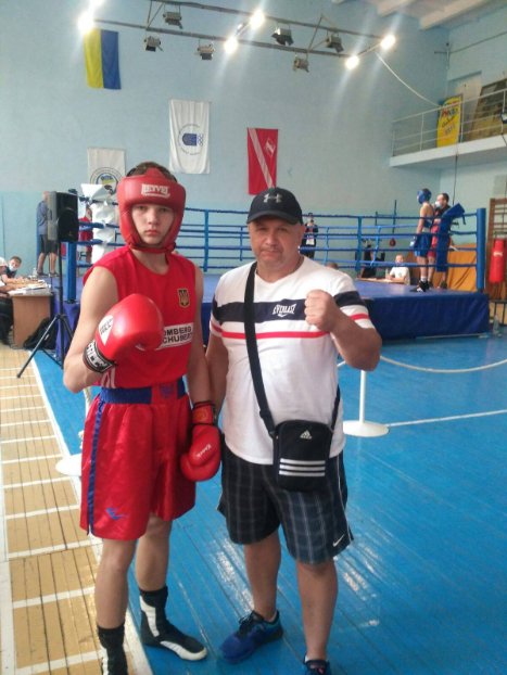 Юнаки з Волині здобули 7 медалей на чемпіонаті з боксу у Скадовську. ФОТО