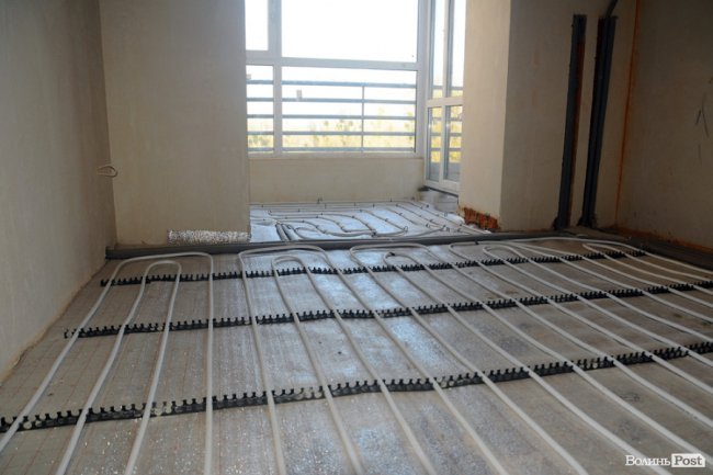 Монтаж теплої підлоги в  «Супернові»