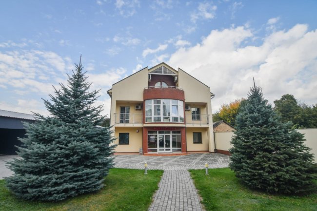 Вікна, двері, розсувні системи та алюмінієві конструкції: компанія Wintera реалізовує найскладніші проєкти*