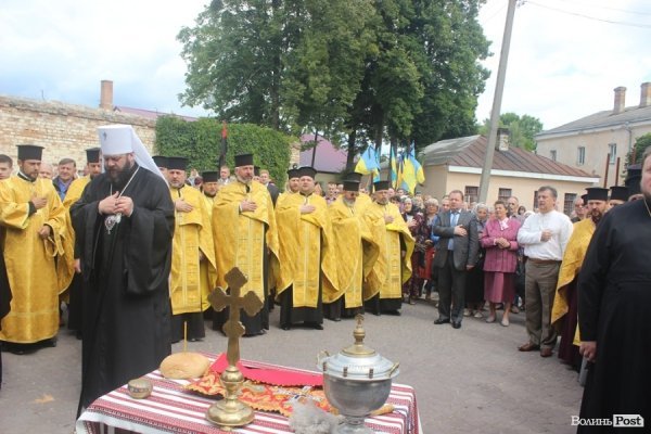 У Луцьку намалювали ікону на честь розстріляних у Луцьку в’язнів. ФОТО
