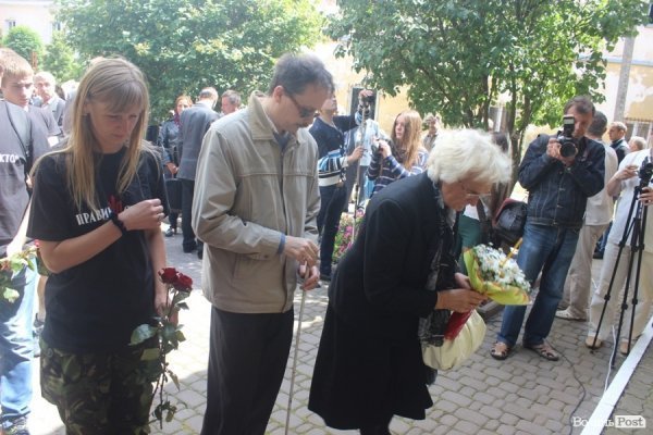 У Луцьку намалювали ікону на честь розстріляних у Луцьку в’язнів. ФОТО