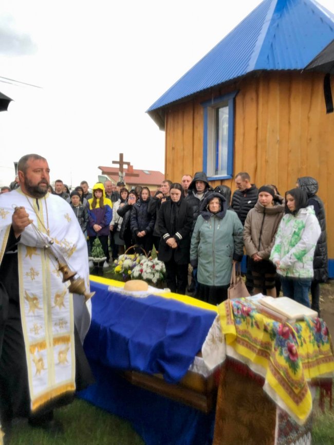 Вважався зниклим безвісти: на Волині поховали 22-річного Героя Андрія Мельничука