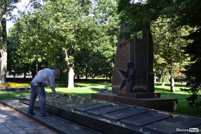 «Ніхто крім нас». У Луцьку святкують День десантника