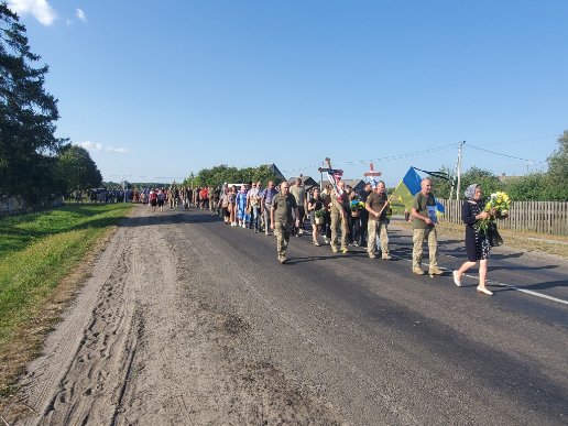 На Волині попрощалися  із загиблим на війні Героєм Михайлом Деркачем