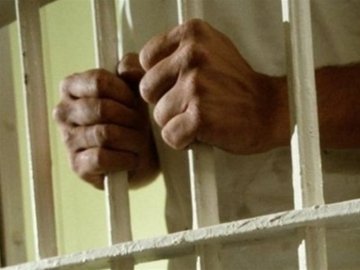 Чоловіка, який вбив дружину в Турійську, залишили під вартою