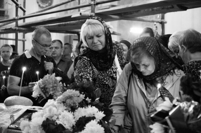 У Луцьку попрощалися із загиблим офіцером Максимом Мартиновим. ФОТО