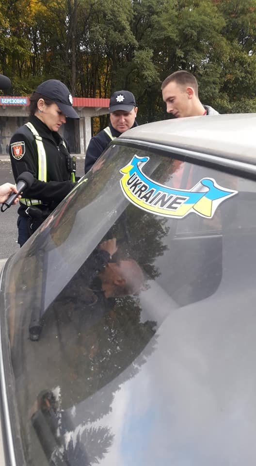 За годину волинські патрульні з радарами зупинили 10 водіїв, які перевищували швидкість. ФОТО