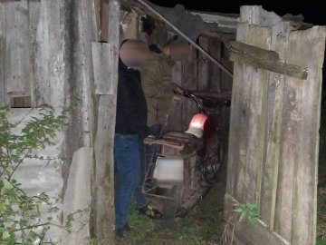 Волинянин вкрав в односельчанина мотоцикл