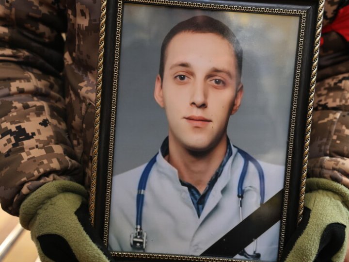 Із загиблим на війні лучанином Іваном Прокопцем попрощалися у день його народження