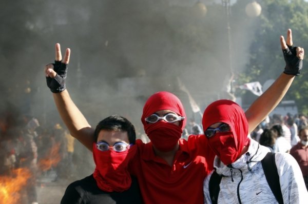 Масові заворушення в Туреччині: двоє людей загинули, тисячу затримали. ФОТО