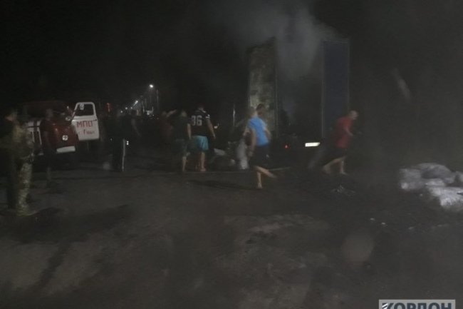 На Волині горіла фура з вугіллям. ФОТО