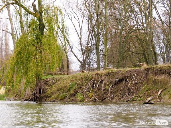 Водна експедиція: як виглядає Луцьк зі Стиру. ФОТО