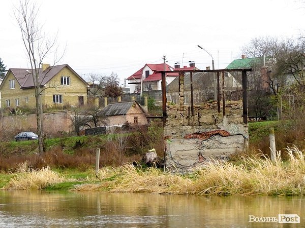 Водна експедиція: як виглядає Луцьк зі Стиру. ФОТО