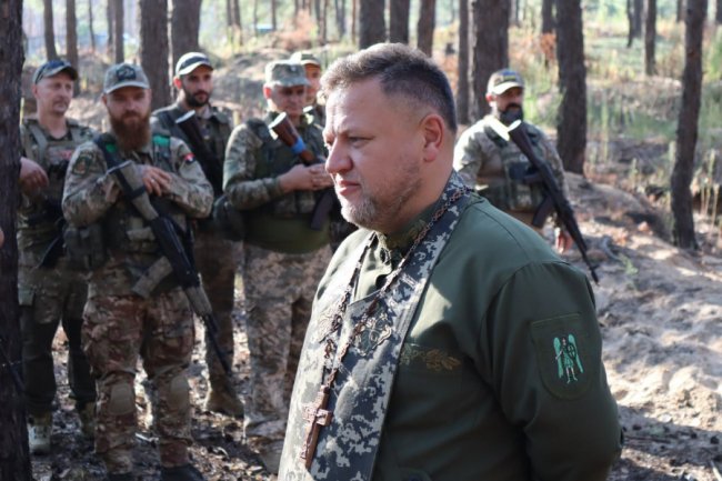 День капелана: волинські воїни привітали духівників