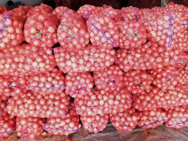 Овочевий кошик – просто до дверей: у Луцьку працює служба із корисною доставкою*