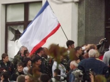 У Луганську - заворушення сепаратистів. ФОТО. ВІДЕО