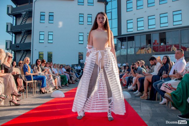 Гурт «СКАЙ», байкери та неймовірні колекції одягу: чим вражав другий день  «Lutsk Fashion Weekend»