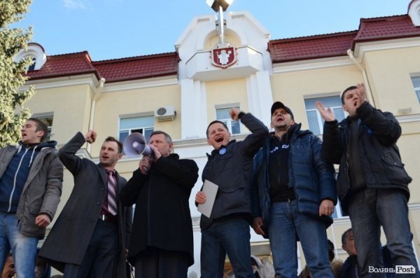 Луцькрада може запровадити загальноміський страйк вже у вівторок. ФОТО