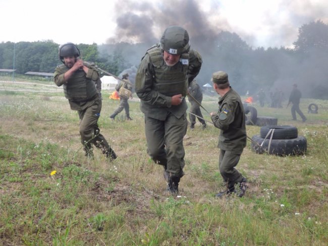 Військовий священик з Волині навчався діяти в екстремальних умовах