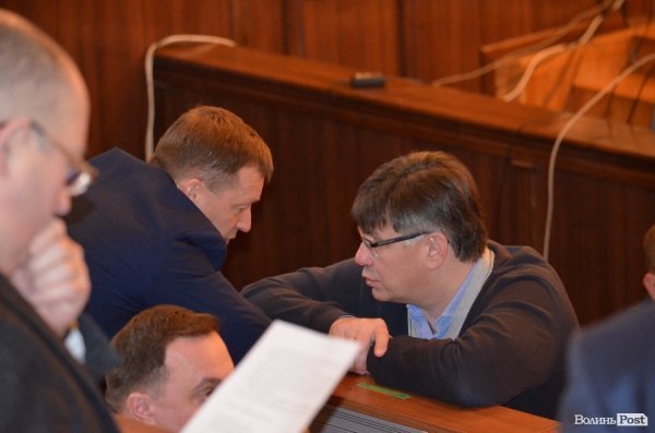 Сесія Волиньради: годинники, гаджети та «Однокласники». ФОТО