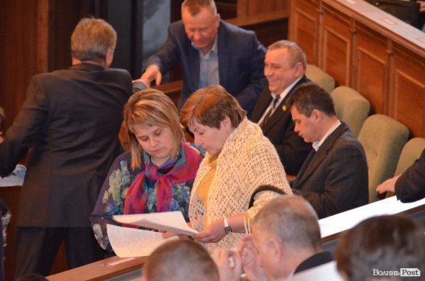 Сесія Волиньради: годинники, гаджети та «Однокласники». ФОТО