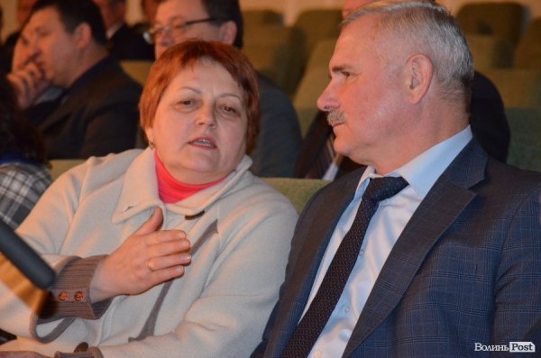 Сесія Волиньради: годинники, гаджети та «Однокласники». ФОТО