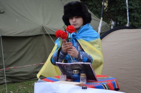 Луцький Євромайдан: люди виходять на віче