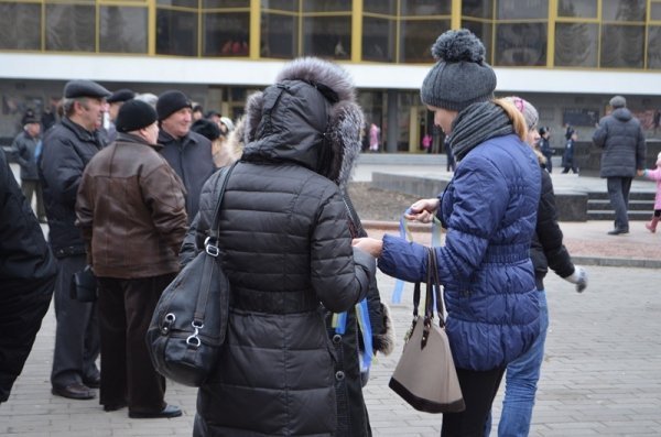 Луцький Євромайдан: люди виходять на віче