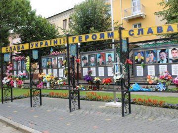 Звання «Почесного громадянина Нововолинська» присвоїли загиблим воїнам АТО