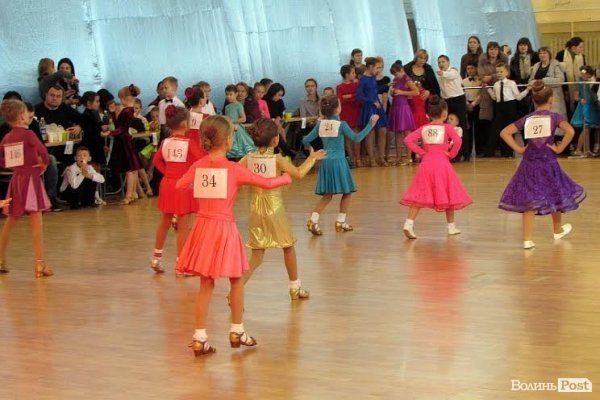 У Володимирі-Волинському - танцювальний конкурс «Западенська зима». ФОТО