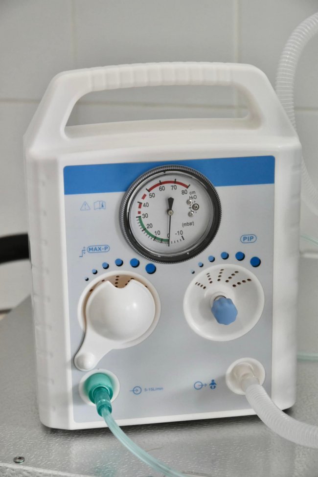 Луцький пологовий отримав транспортний інкубатор для новонароджених. ФОТО