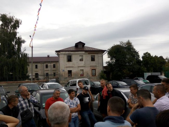 Волиняни-власники авто на іноземній реєстрації об'єднуються в спілку