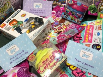 У перукарні «Смугастий носоріг» – цікава пропозиція для мам*