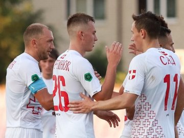 «Волинь» розгромно перемогла «Гірник-Спорт»