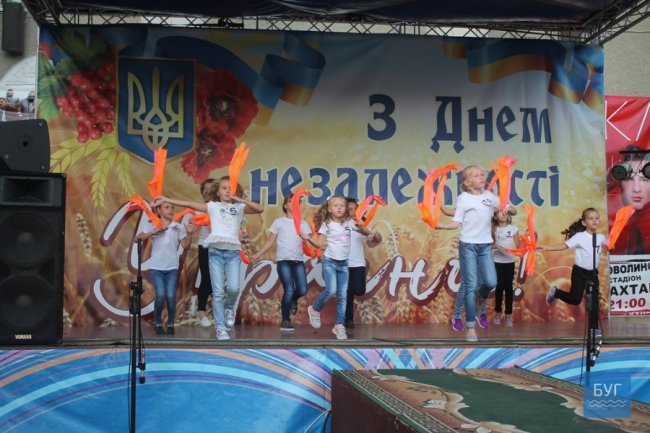 У Нововолинську вибрали найкращу юну красуню міста. ФОТО