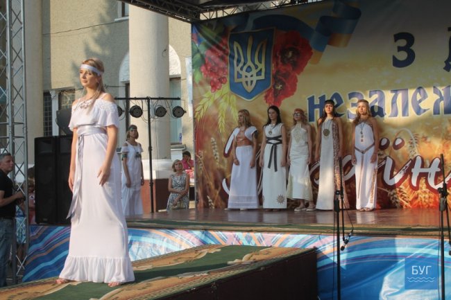 У Нововолинську вибрали найкращу юну красуню міста. ФОТО