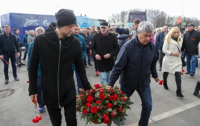 Тимощука сфотографували з георгіївською стрічкою