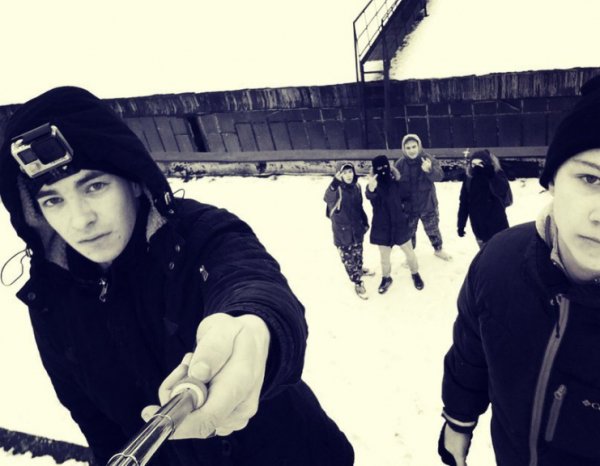 Підлітки влаштували екскурсію закинутим заводом у Нововолинську