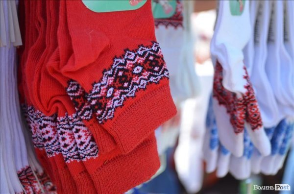 Політика, молитва і шашлик: під Берестечком вшановували річницю битви. ФОТО