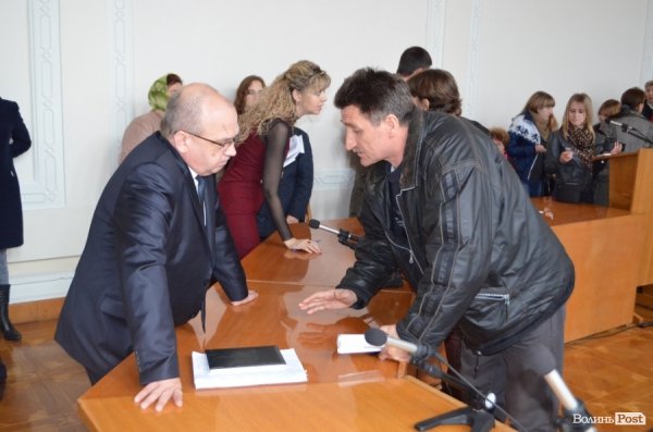 Родичі бійців АТО вимагали у Гунчика ротації. ФОТО