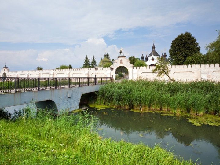 Місто на Волині очистить канал за понад чотири мільйони