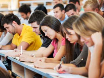 На Волині 10 коледжів хочуть фінансувати з місцевого бюджету