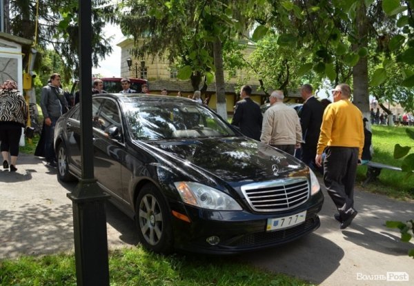 Автівка Філарета з мажорним номером