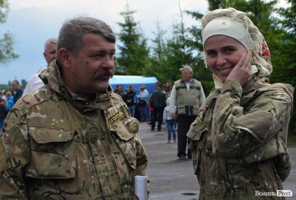 У ці дні тут чимало тих, хто взимку дуже багато часу провели на революції