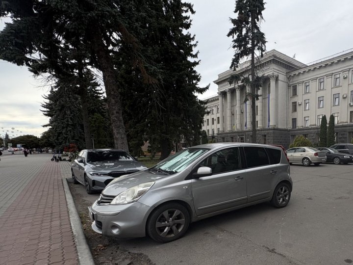 У Луцьку з’явиться 6 нових зон для платного паркування: локації