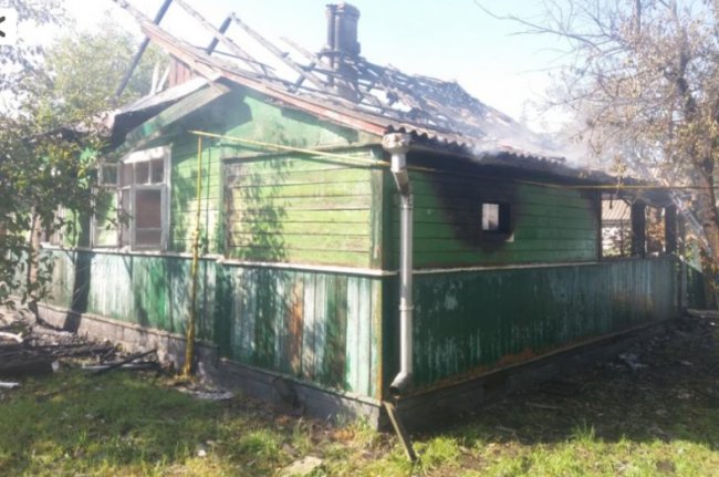 На Волині під час пожежі у будинку загинув чоловік. ФОТО