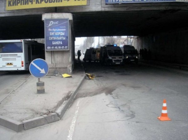 У Кривому Розі перекинулася маршрутка з пасажирами. ФОТО