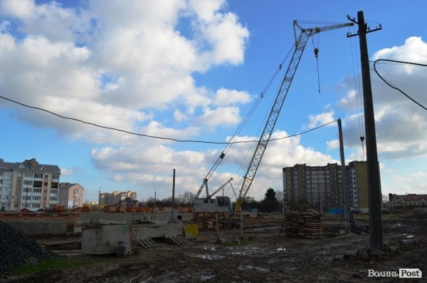 Як будують нову школу в Луцьку. ФОТО