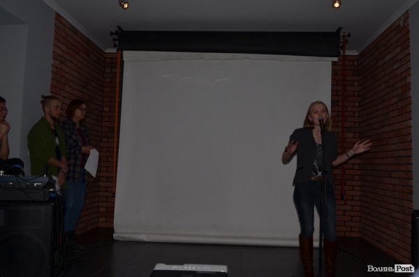 «Двоє на одного»: поетичні читання в Луцьку. ФОТО