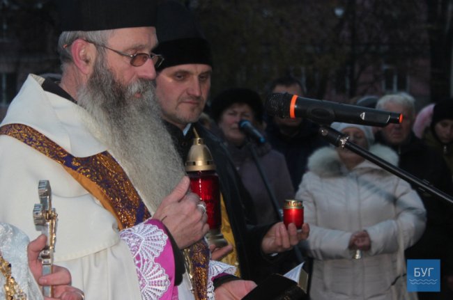 У Володимирі молитвою вшанували Героїв Небесної Сотні. ФОТО